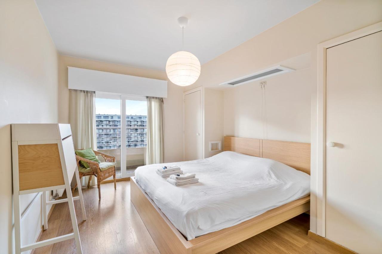 Apartamento Zonnig Familie App Op Zeedijk Met Zeezicht Voor 6P Ostende Exterior foto